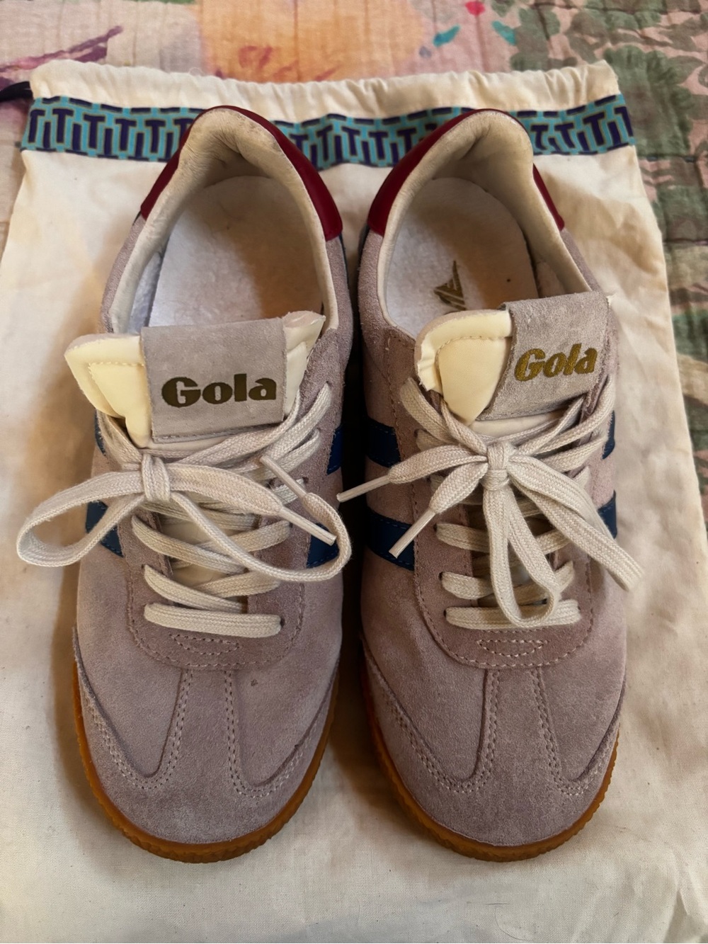 Gola Women's Suede Sneakers in Light purple/gray, Navy & Gum, size 8.